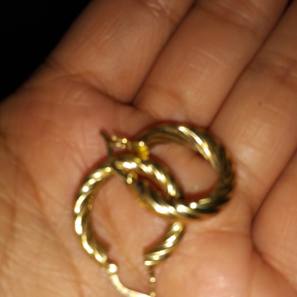Gold plated 925 ear hoops - Picture 3 of 4
